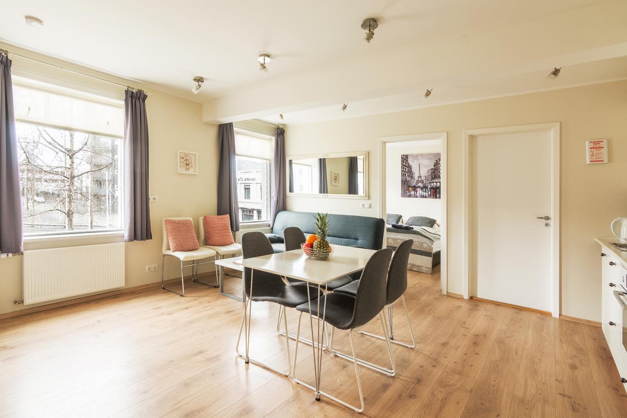 Apartment Acco Town Square *