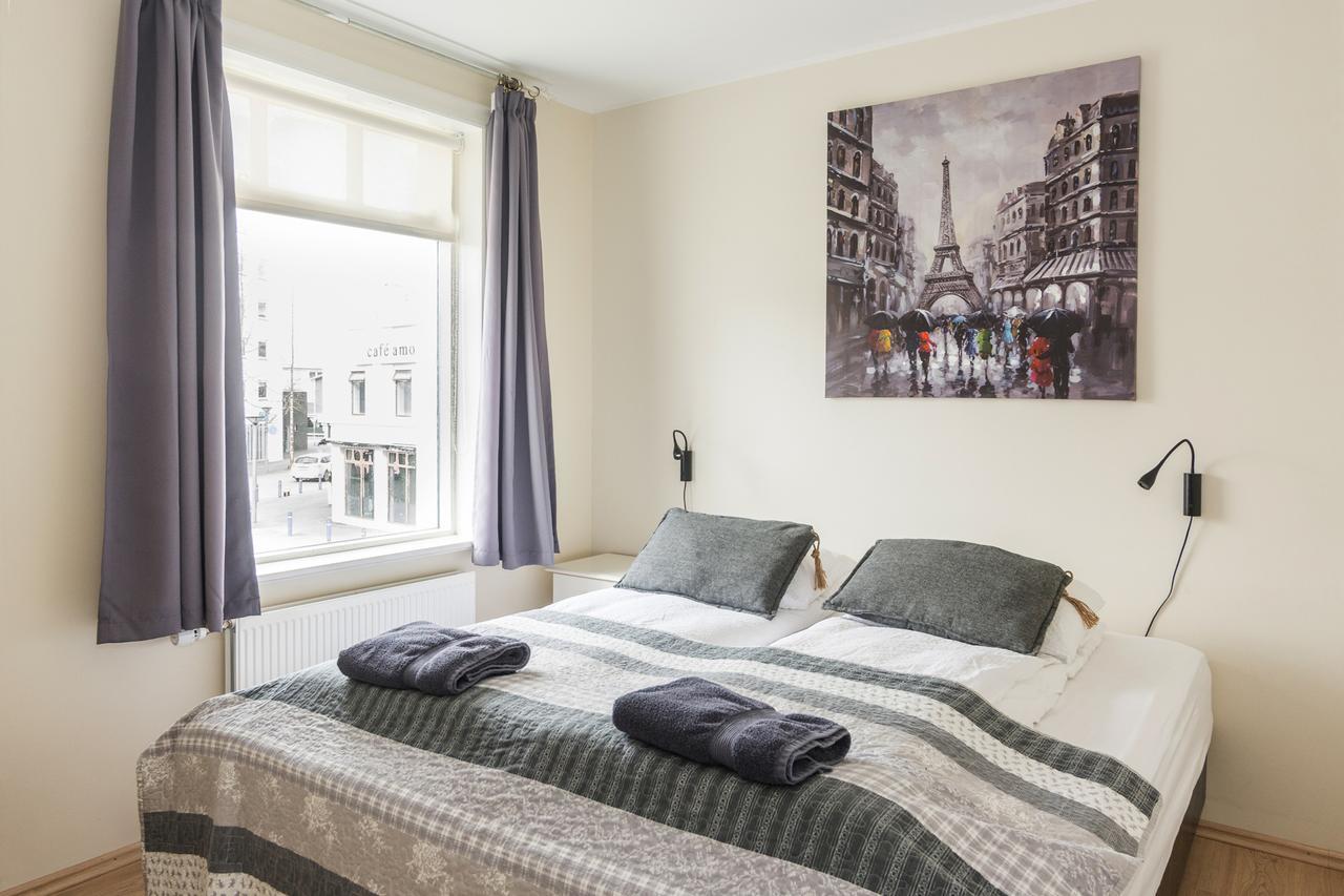 Acco Town Square Apartment *